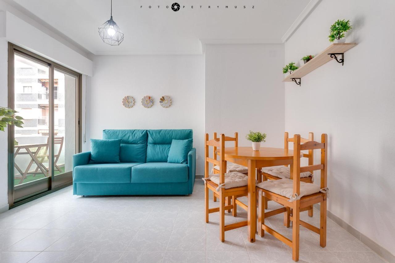 Colorful Apartment Torrevieja Kültér fotó